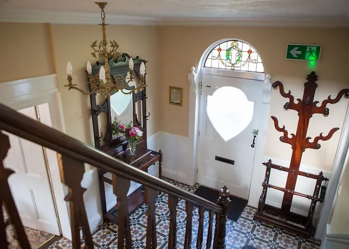 Riverdale House B&B